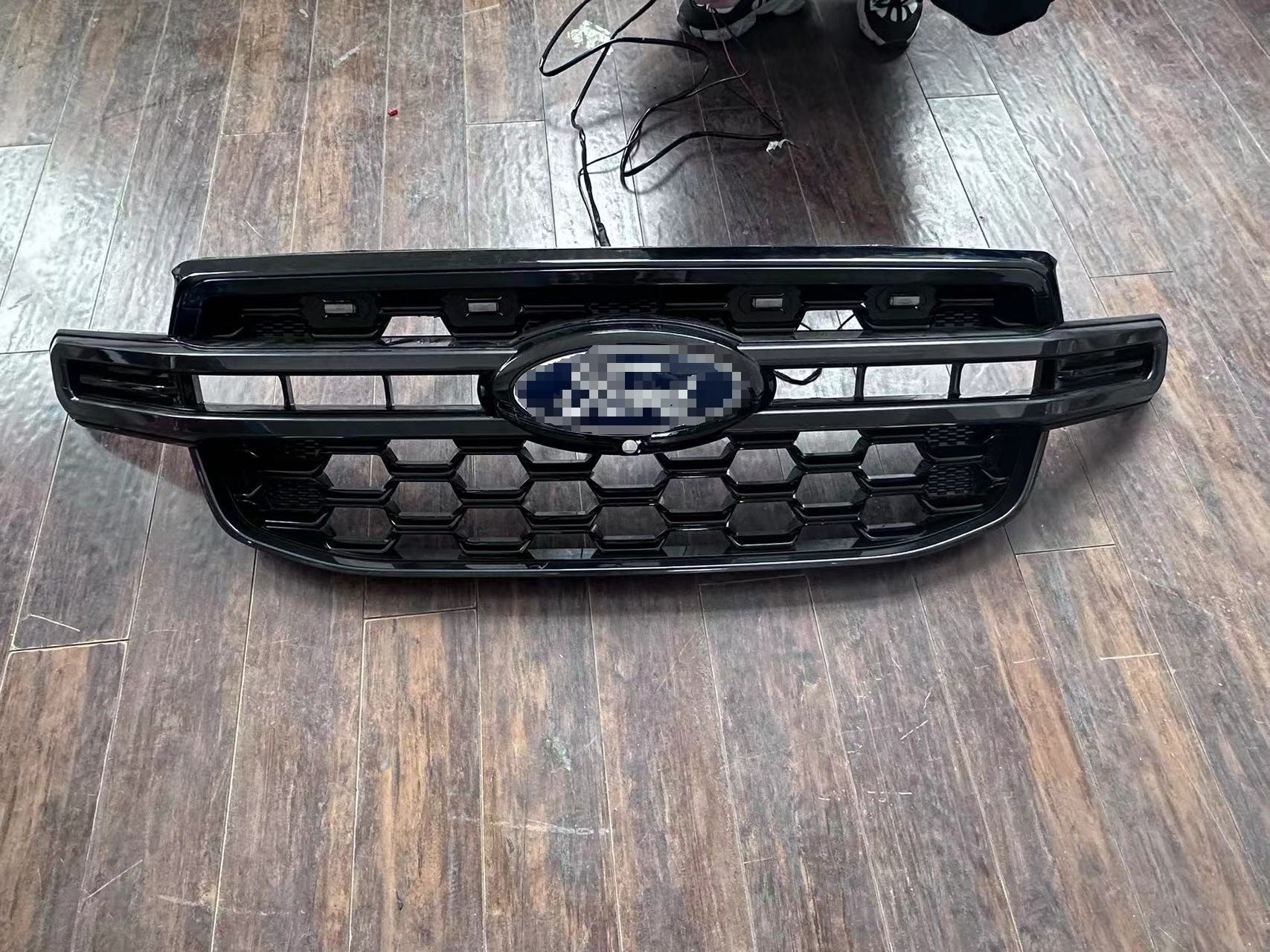 New Arrival Car Front Grills Car Grille With Led Light 2023 for Ford Ranger T9 Xlt Sport Wildtrak Grill