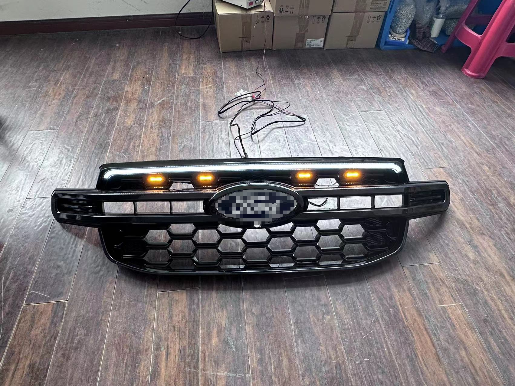 New Arrival Car Front Grills Car Grille With Led Light 2023 for Ford Ranger T9 Xlt Sport Wildtrak Grill