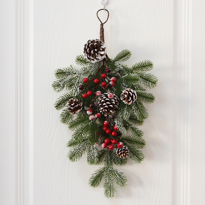 New Design Hot Selling Christmas Pine Cones Rattan Tree Wall Hanging Garland Restaurant Christmas Decorations