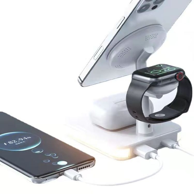 Hot Sale 4 In 1Wireless Charger Station Magnetic Charging Dock Led Night Light 15W Fast Phone Charge Watch Wireless Charger