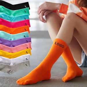 high quality personalized logo embroidered jacquard crew socks unisex  cotton sports custom Socks