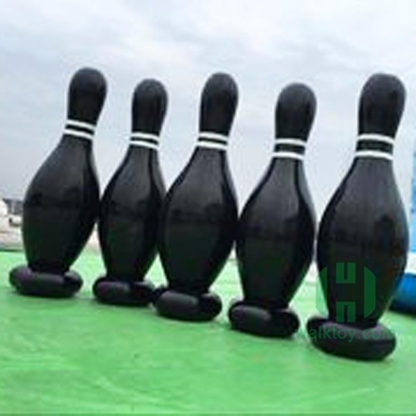 Outdoor funny games Jumbo inflatable bowling set/inflatable human zorb bowling pins exciting balls