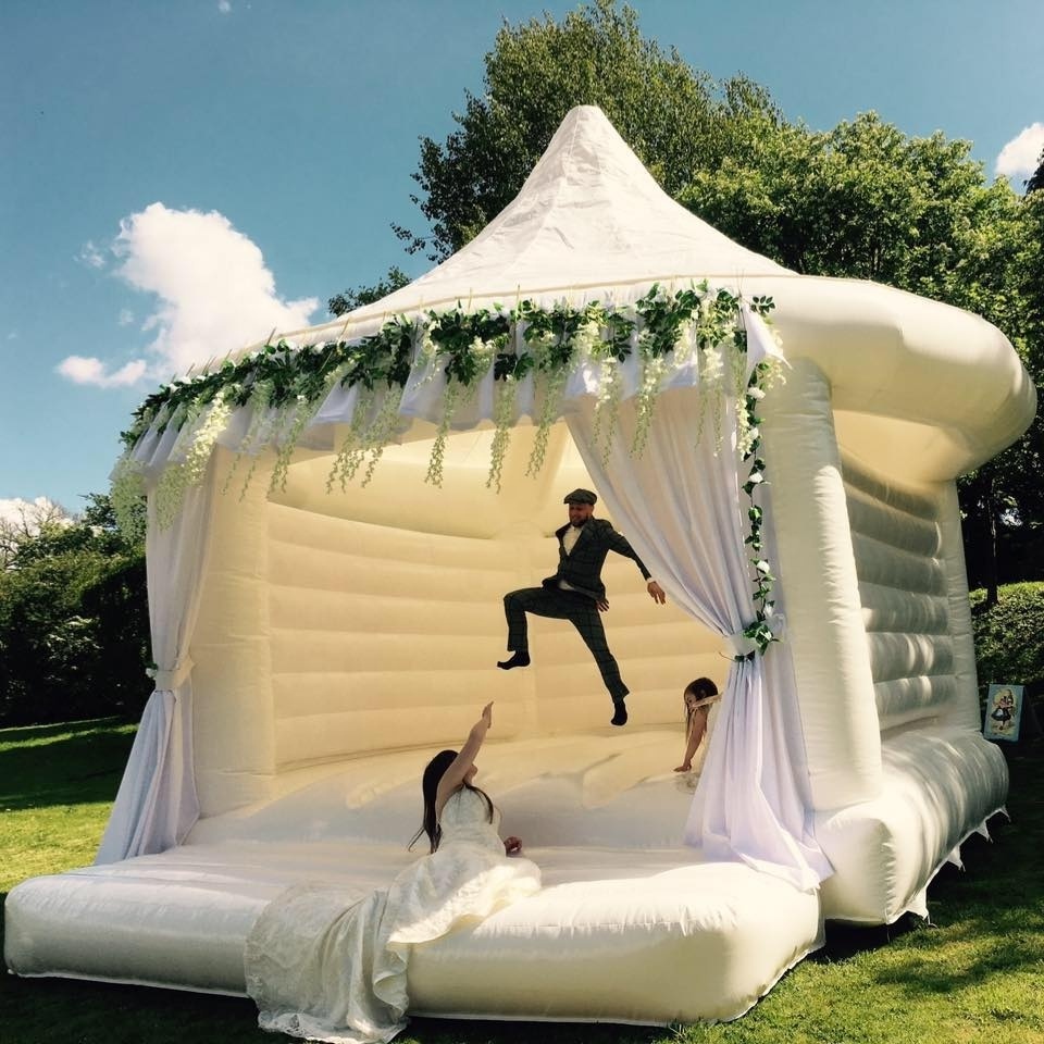 Romantic White Inflatable Wedding Tents for Sale Moving Valentine's Surprise Custom Wedding Party Inflatable Bouncy Tent