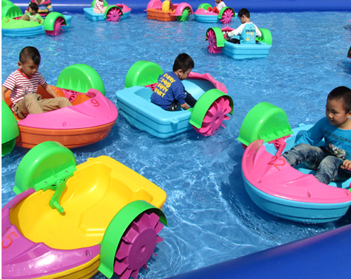 HI CE kids hand paddle boat electric bumper  inflatable water bumper boat kids hand paddle boat