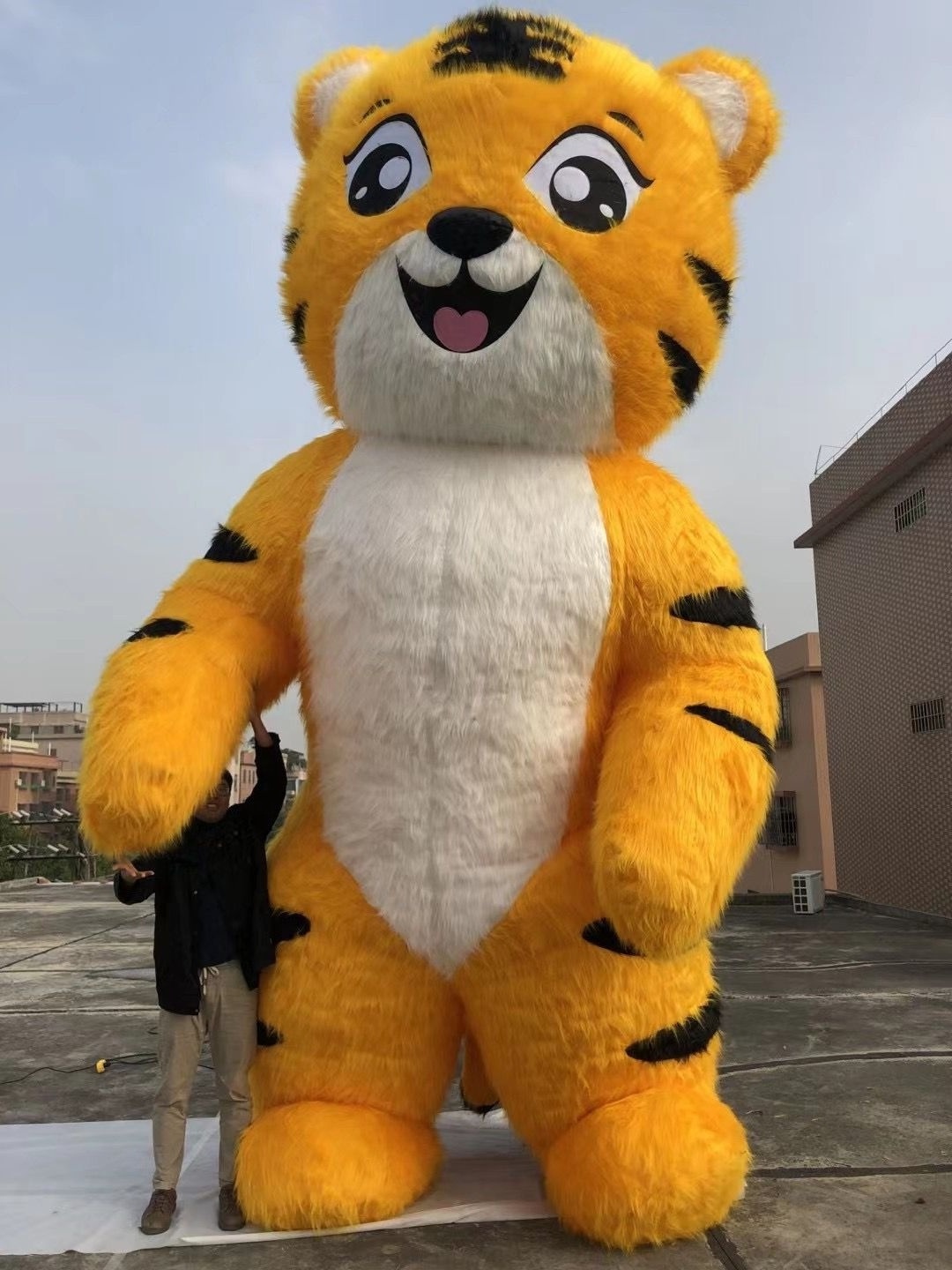 Long hair super cute 3m inflatable cat mascot costume walking cat mascot