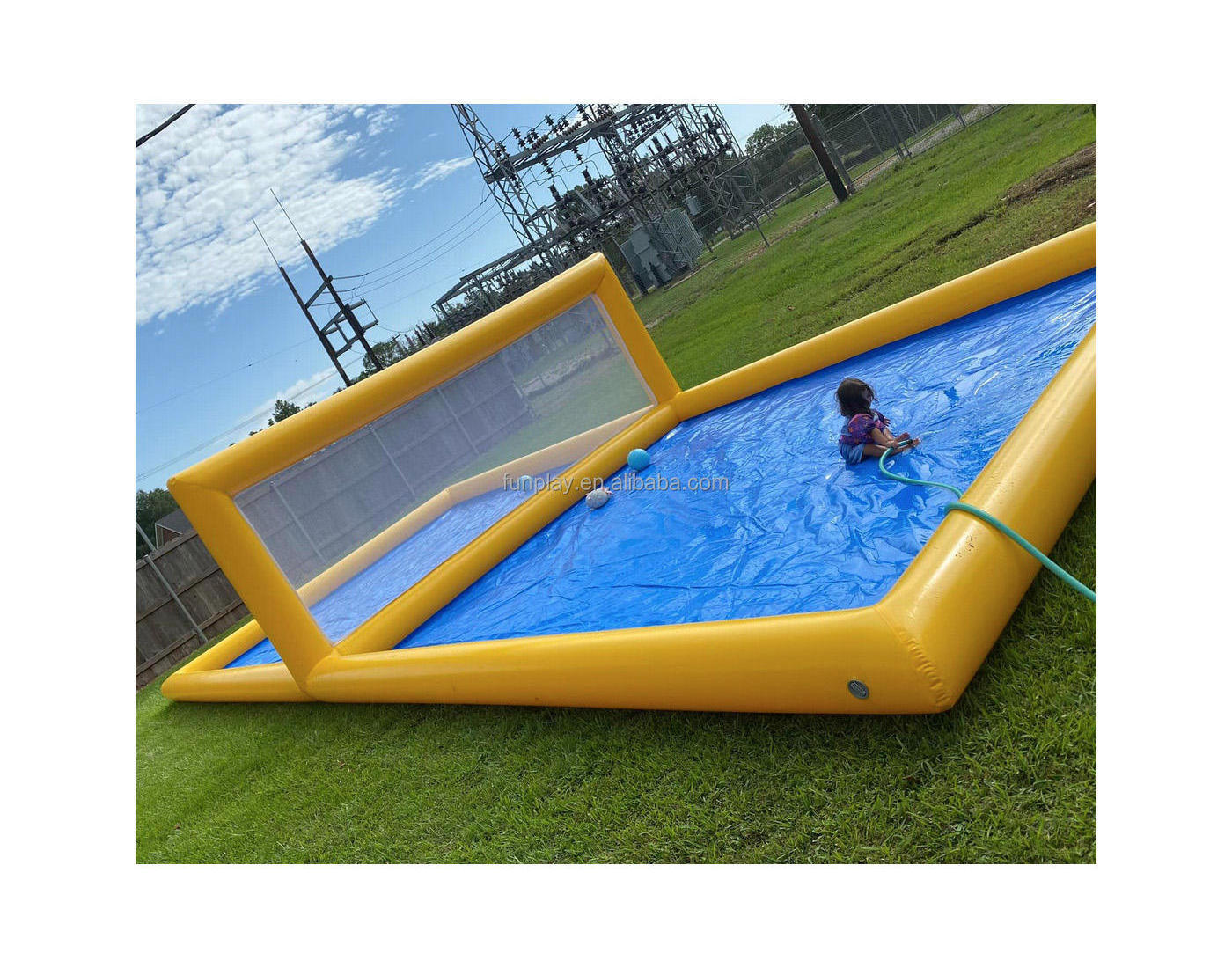 Commercial Customized PVC Giant inflatable water volleyball field portable inflatable tennis court volleyball sports events for