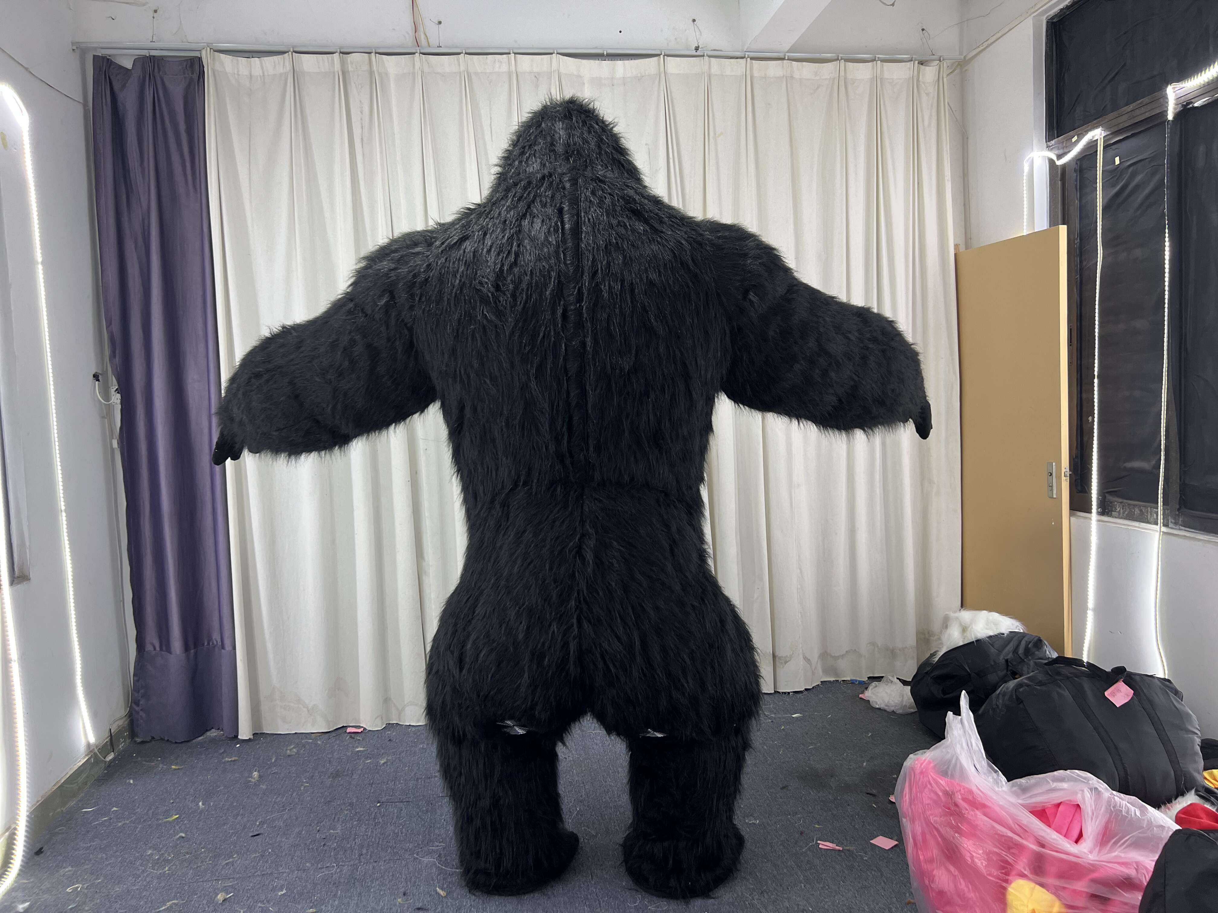 Best Seller Inflatable Gorilla for Kid Cartoon Mascot Costume For Party inflatable  costume for Rental