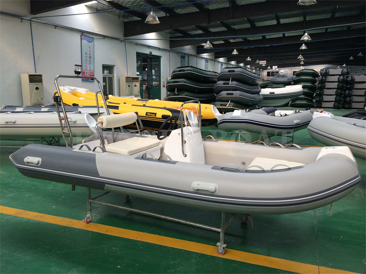 High efficient 13 foot aluminum pilot 3.9 meters pvc / hypalon air tube 390 inflatable pontoon fishing boat fiberglass boats