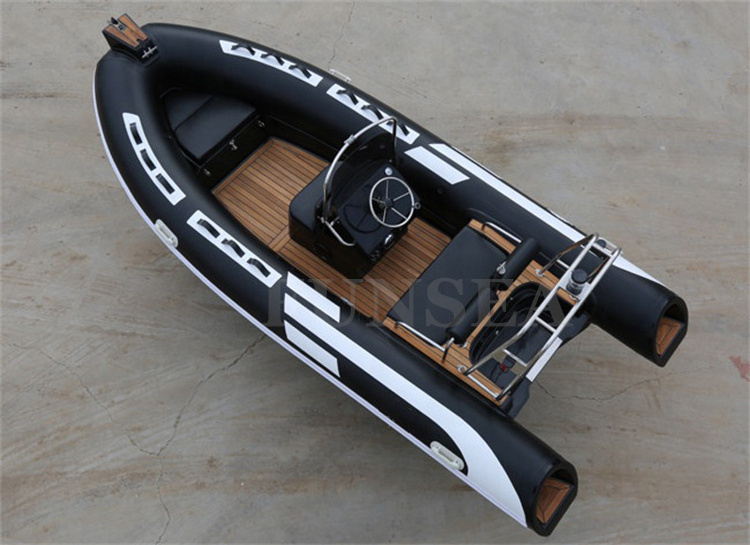 Cheap price 16ft 4.8m 4 person deep v PVC semi rigid fiberglass hull inflatable fishing leisure speed rubber RIB boat with motor