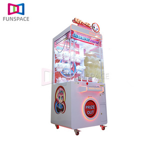 Hot Sale Attractive Arcade Simulator Toy Crane Claw Game Machines For Shopping Mall