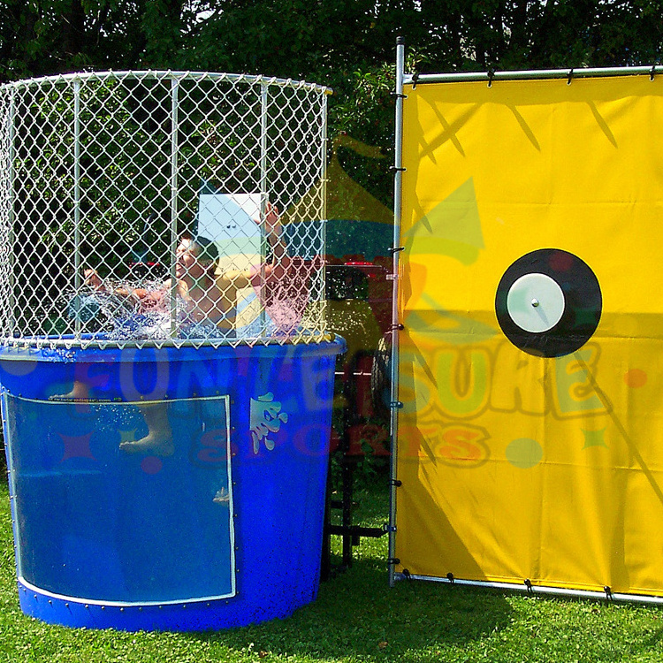 Hot sale backyard kids play equipment high striker carnival game fairs dunker water dunk tank