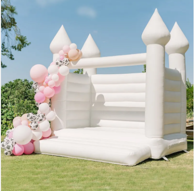 Hot Qala Qabilat linfikh Lilqafz Bouncy Castle Inflatable Peaches Bouncy Castle Inflatable Commercial Inflatable Bouncy Castle