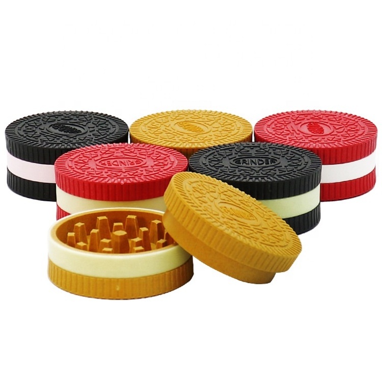 Wholesale 55mm Cookie Shape 55mm Biodegradable Herb Grinder 2 Parts Manual Spice Grinder  Smoke Shop Supplier