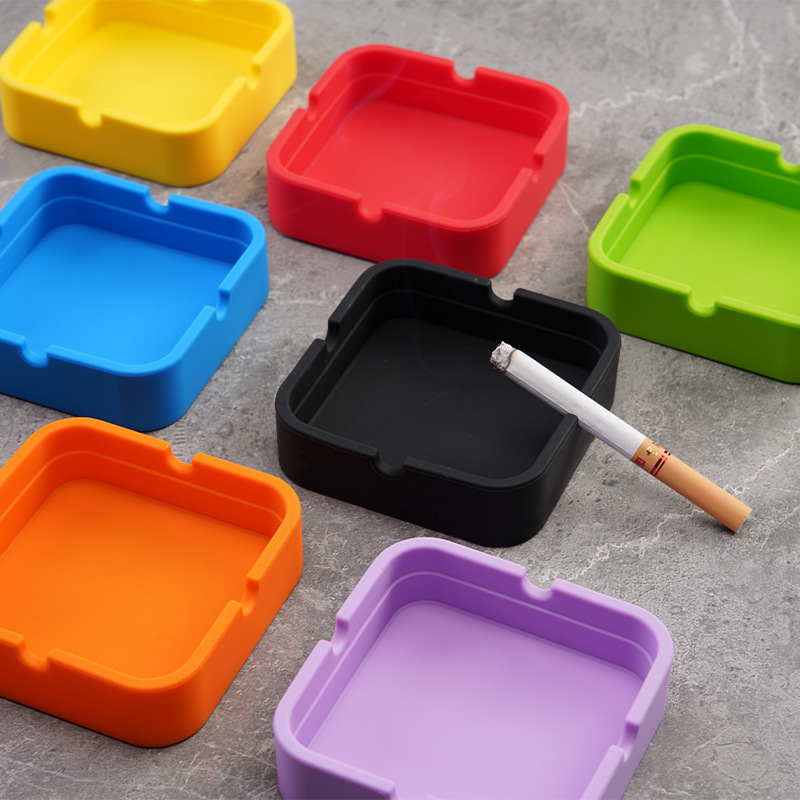 Square Silicone Ashtray for Cigarettes Outdoor Indoor Patio Unbreakable Heat Resistant Ashtrays Cool Portable Home Ashtrays