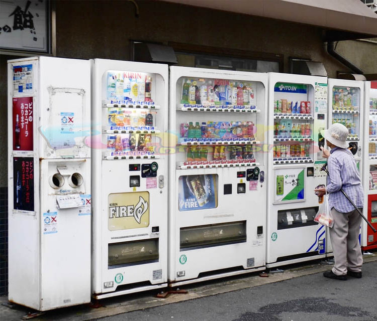 Multi using smart touch screen distributeurs de boissons combo snack cool drink and coffee vending machine