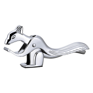 New Arrivals Creative High Quality Kitchen Tools Squirrel Shaped Walnut Tool  Squirrel Nutcracker Wholesale