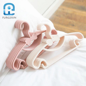 Wholesale Portable Plastic Kids Coat Hanger Towel Scarf Display Cute Baby Hanger For Home