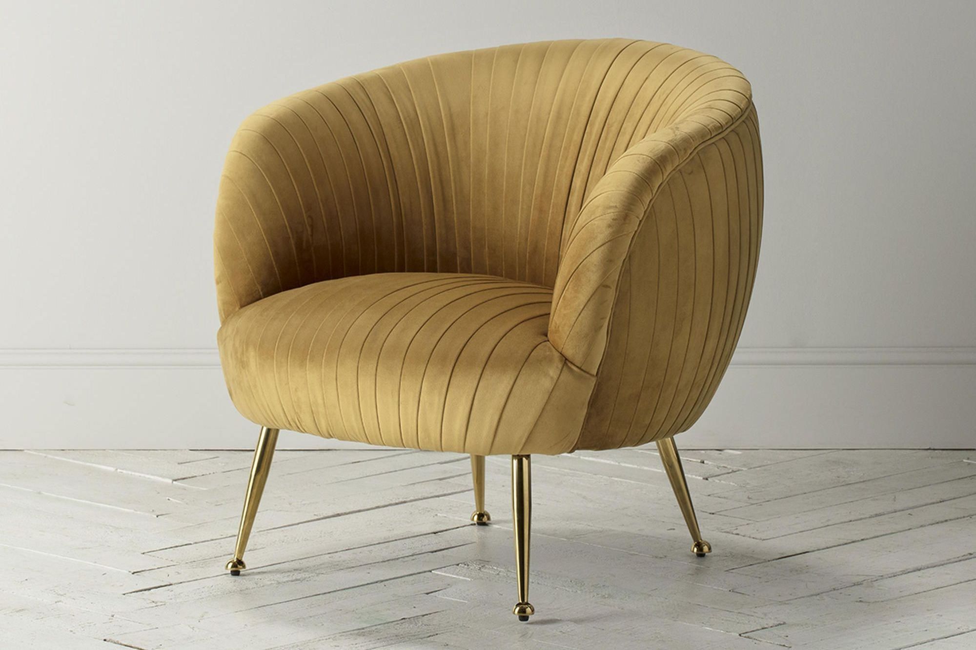 Retro upholstered home accent chair oversized chair velvet gold waiting chair