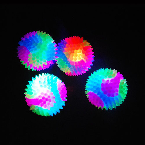 Spiny Lights up Balls for Dog Glow in The Dark Tennis Balls for Dogs Interactive Rubber Squeaker Ball Dog Toy