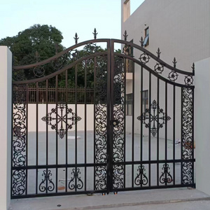 Foshan factory wholesale Wrought Iron driveway gate villa swing