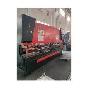 YANGLI 250T 4200mm cnc steel plate bending machine Sheet metal iron plate hydraulic press brake machine sheet bending