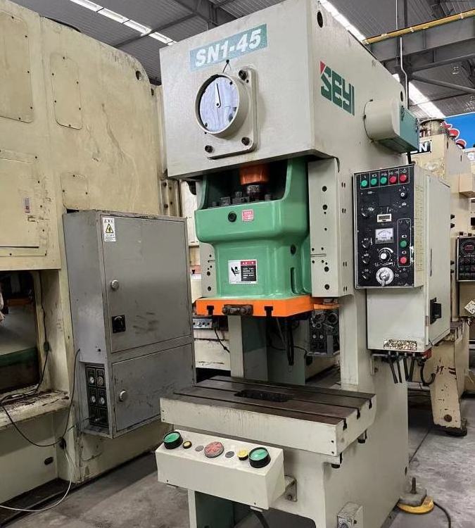 Used Chinese Taiwan SEYI SN1-45 Punch Press Machine 45 ton Hydraulic Press Machine