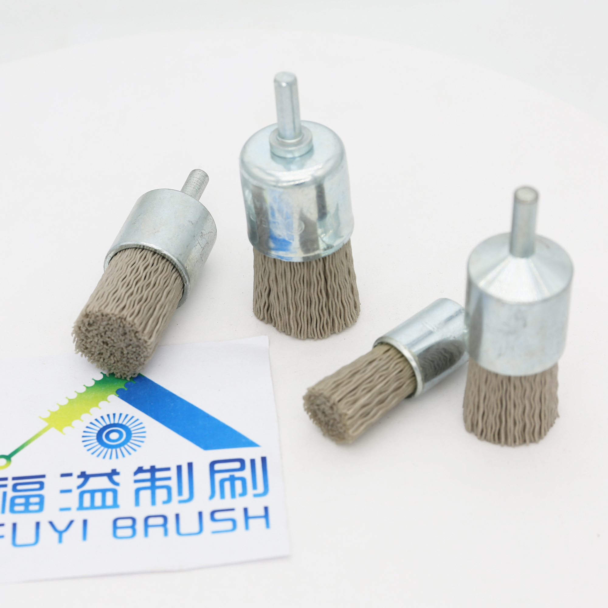 crimped silicon carbide cleaning surface end brush