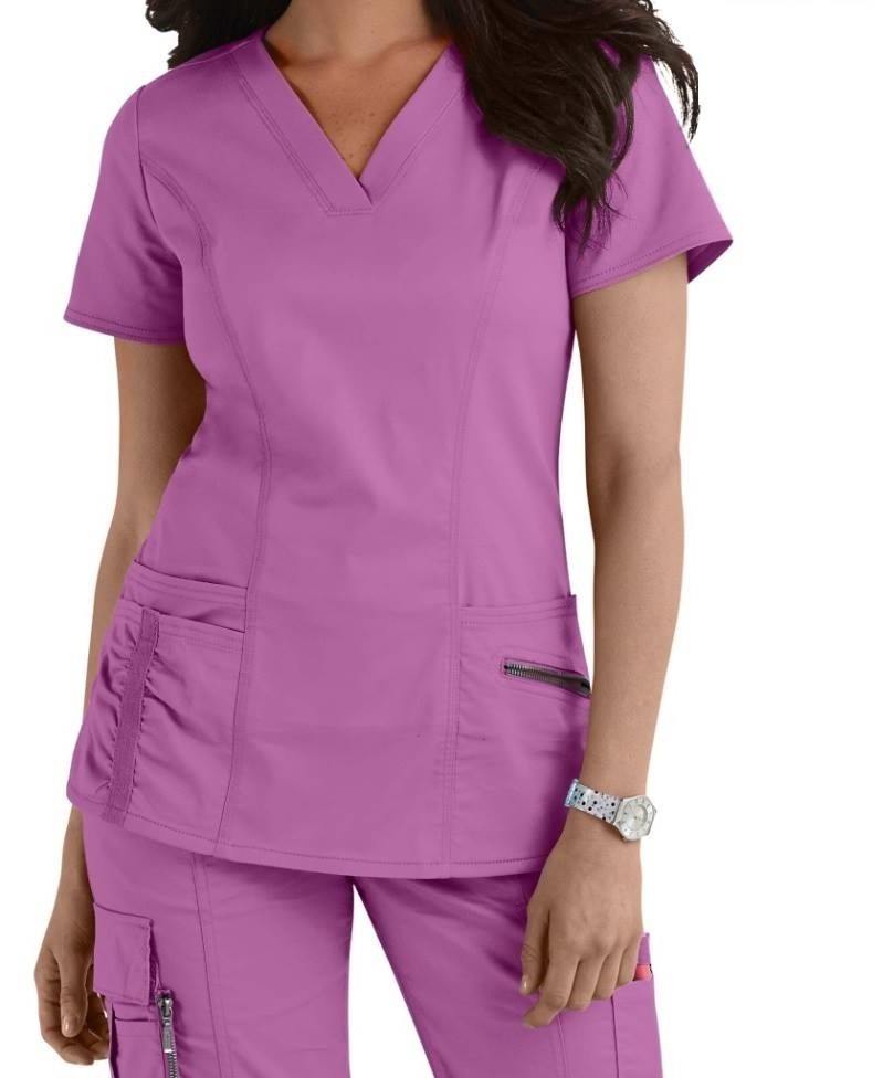 Eco- friendly Wholesale Chinese High Quality Medical Nurses Uniforms for Hospital Receptionist/Pharmacist/Doctors/Veterinary