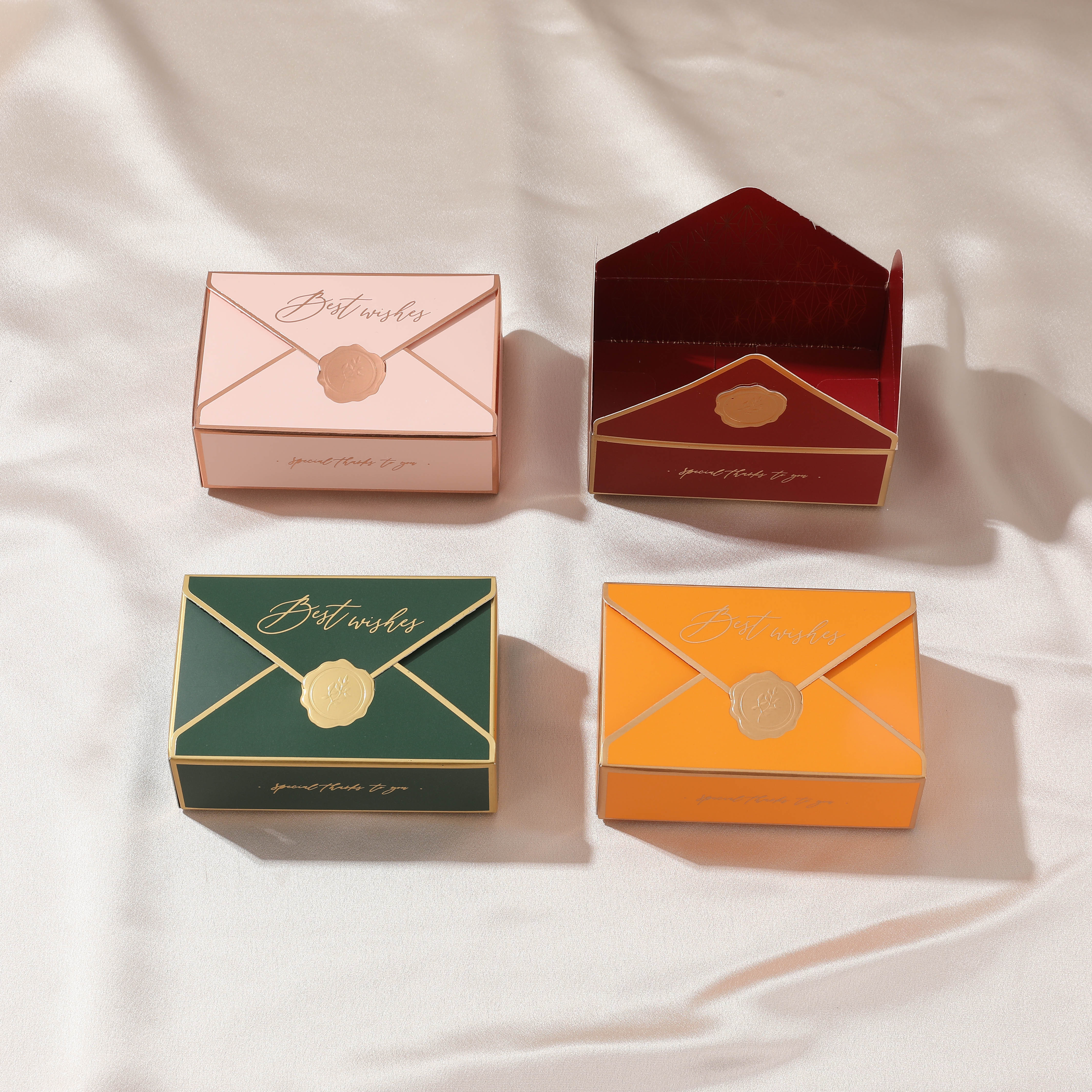 Custom Gift Wedding Candy Storage Box Favors Christmas Paper Square Candy Packaging Luxury Empty Chocolate Bonbon Gift Box