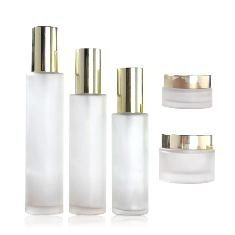 Fuyun Small Order 20ml 40ml 60ml 80ml 100ml 120ml Pump Cosmetic Toner Round Empty Frosted Glass Lotion Bottles with Gold Cap