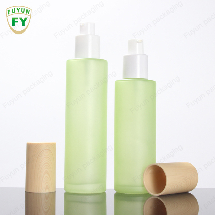 Empty sets clear frosted glass cream jar with bamboo lid glass bottle for toner lotion cosmetic packaging