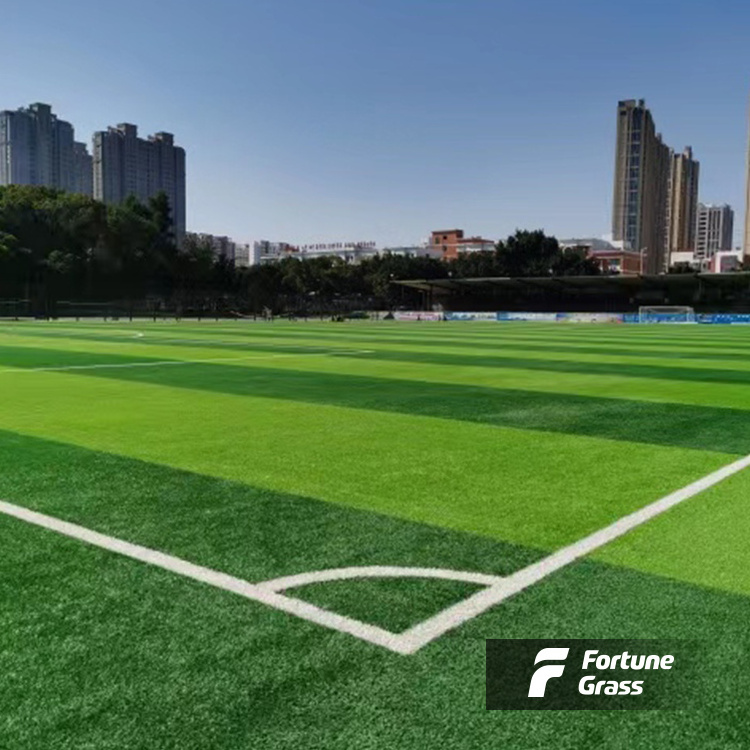 Factory Price Outdoor Playground Football Field Artificial Grass for Garden Indoor Pet Artificial Grass