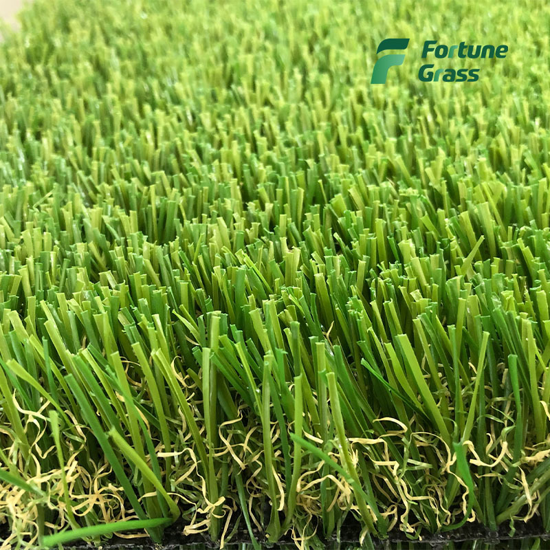 Environmental Decoration Artificial Lawn Pet-Friendly Carpet Synthetic Turf Customized Landscape Grass Roll