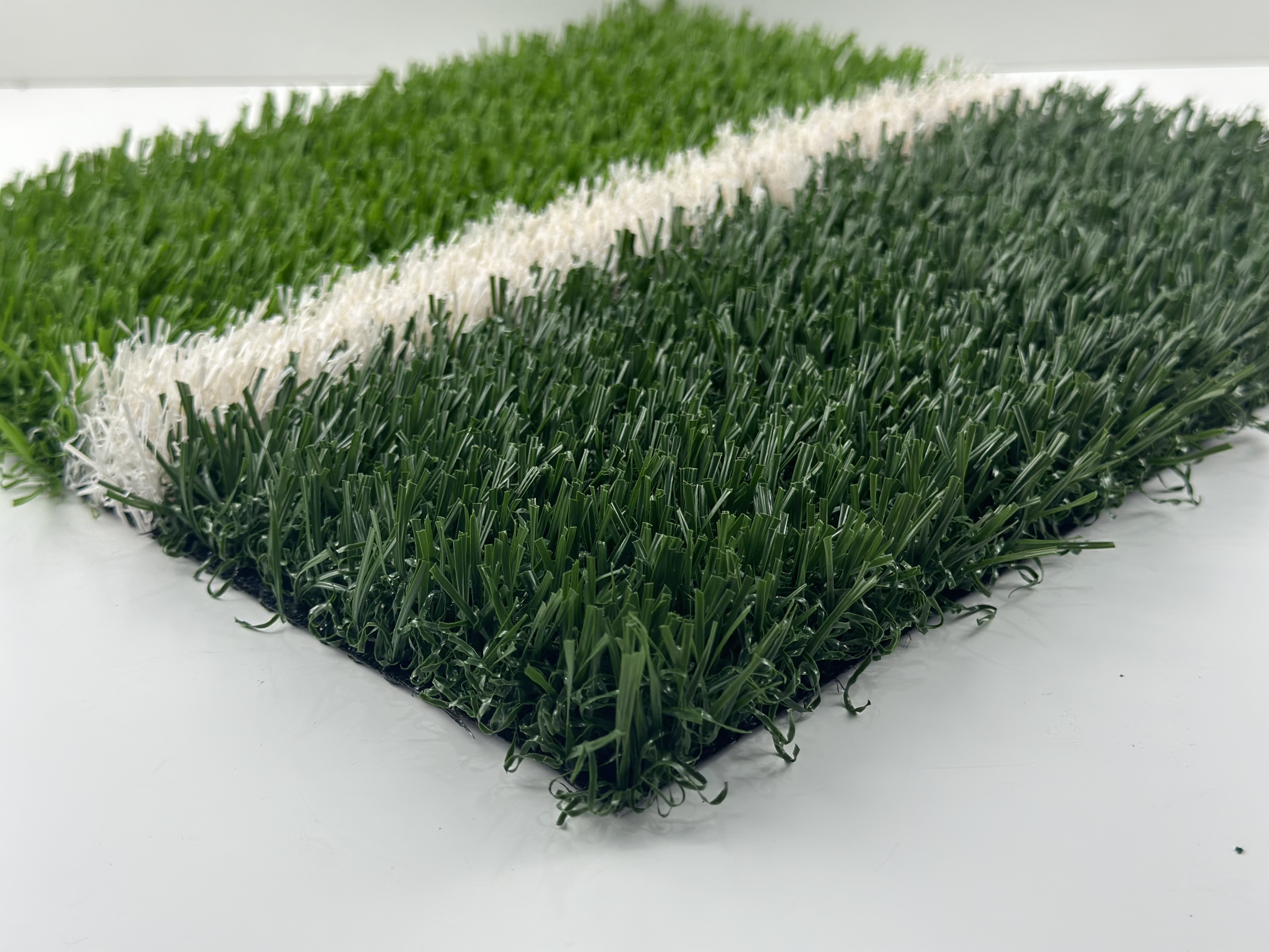 Hot Sale Good Quality 40mm 50mm 60mm Football Field Turf  Sports Lawns Flooring Soccer Artificial Grass