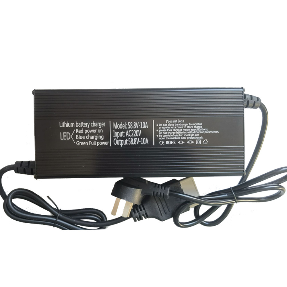 12V/24V 10A/20A Universal Intelligent Lead Acid/Solar Automatic Car Battery Charger