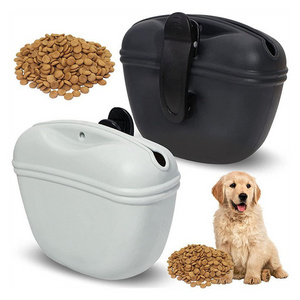 Silicone dog food bag, portable training dog snack bag pet outdoor training dog waist bag silicone pet supplies