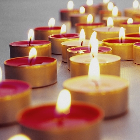 100% paraffin wax premium quality long burning tealight candles