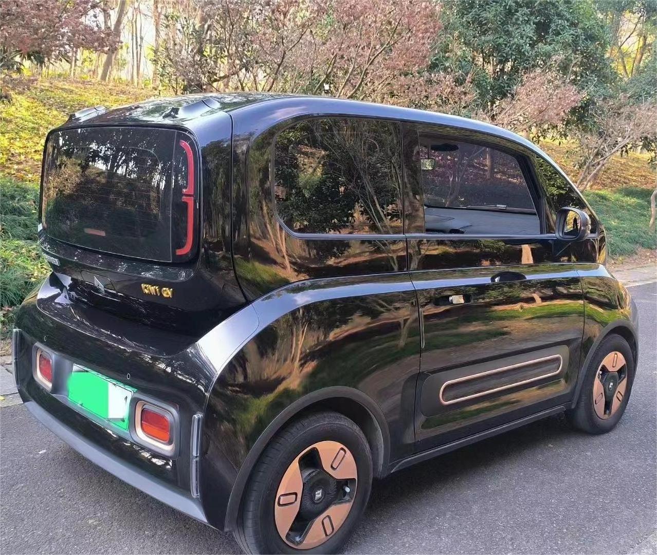 The new 2022 the Baojun Kiwi EV used car a very new electric scooter