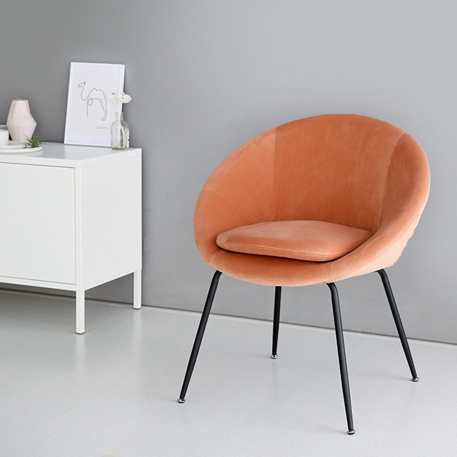 Hot Selling Modern Luxury Orange Fabric Chair with Black Legs Backrests and Arm for Living Dining Room