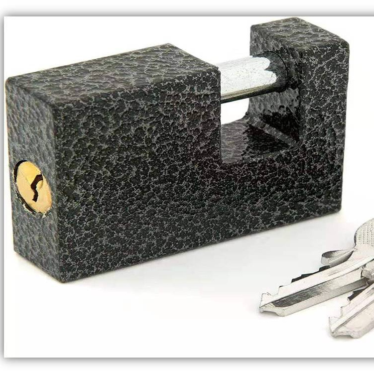 Half-pack armoured iron  lock with spray for high quality