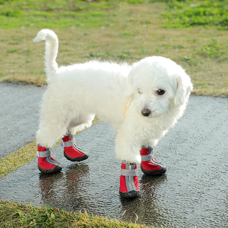 4pcs/set Cheap Non-Slip Antiskid Reflective Paw Breathable Shoes for Dog