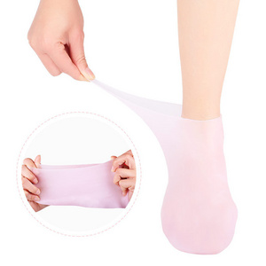 Moisturizing Socks 2 Pairs Gel Socks Pink Soft Spa Reusable Cooling Gel Foot Grip Cold Moistursing Infused Gel Sock