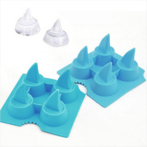 Cool Cocktails Drinks Oceanthemed Parties Sharkthemed Molds Trays Novelty Cubes Sharkshaped Tray Cube Ice Shark Silicone