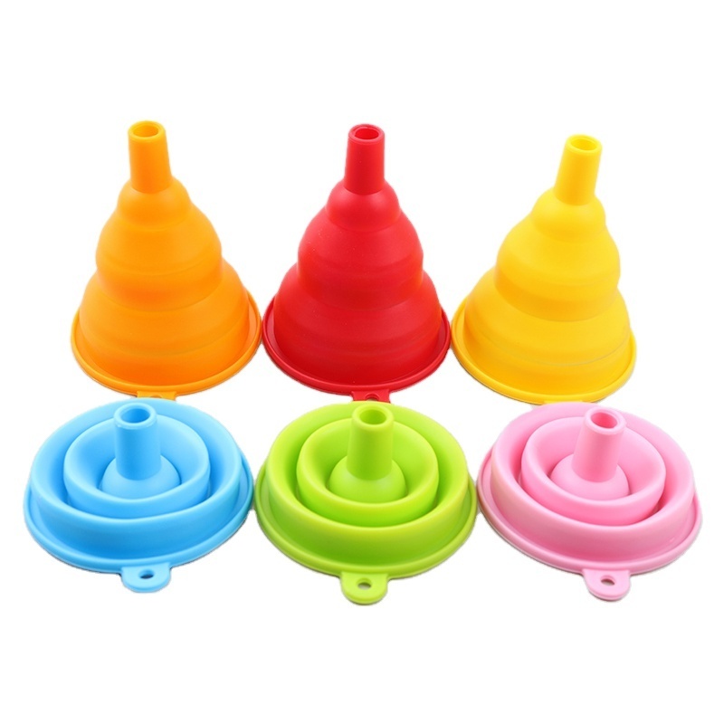 Hot Selling Collapsible Funnel Soft Kitchen Utensils Foldable Kitchenware Food Grade Silicone Funnel for Cooking Baking Silicone