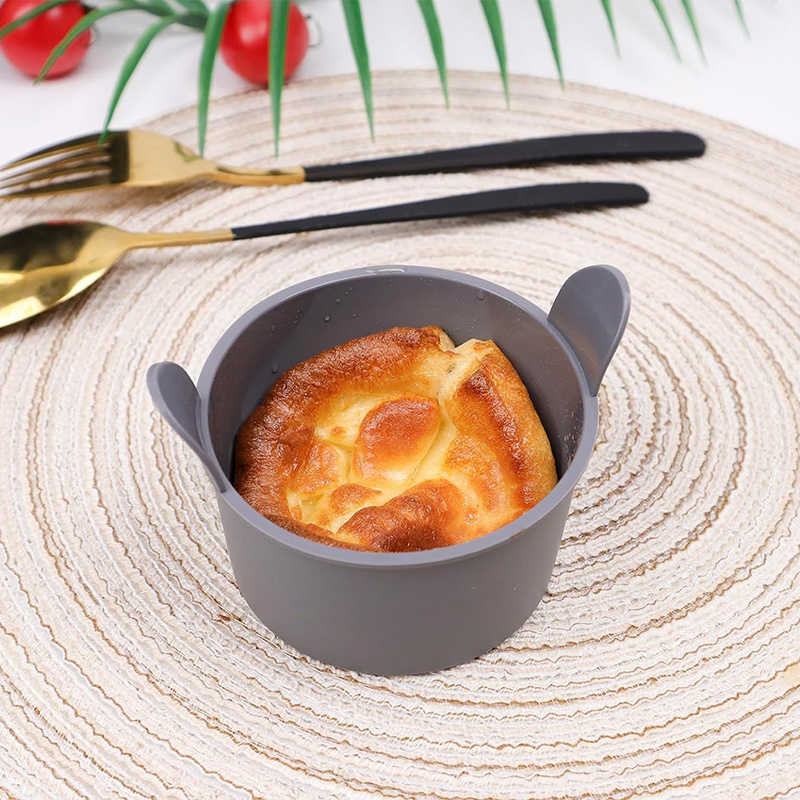 Reusable Nonstick Air Fryer Egg Poacher Silicone Cupcake Baking Cups Silicone Ramekin for Air Fryer