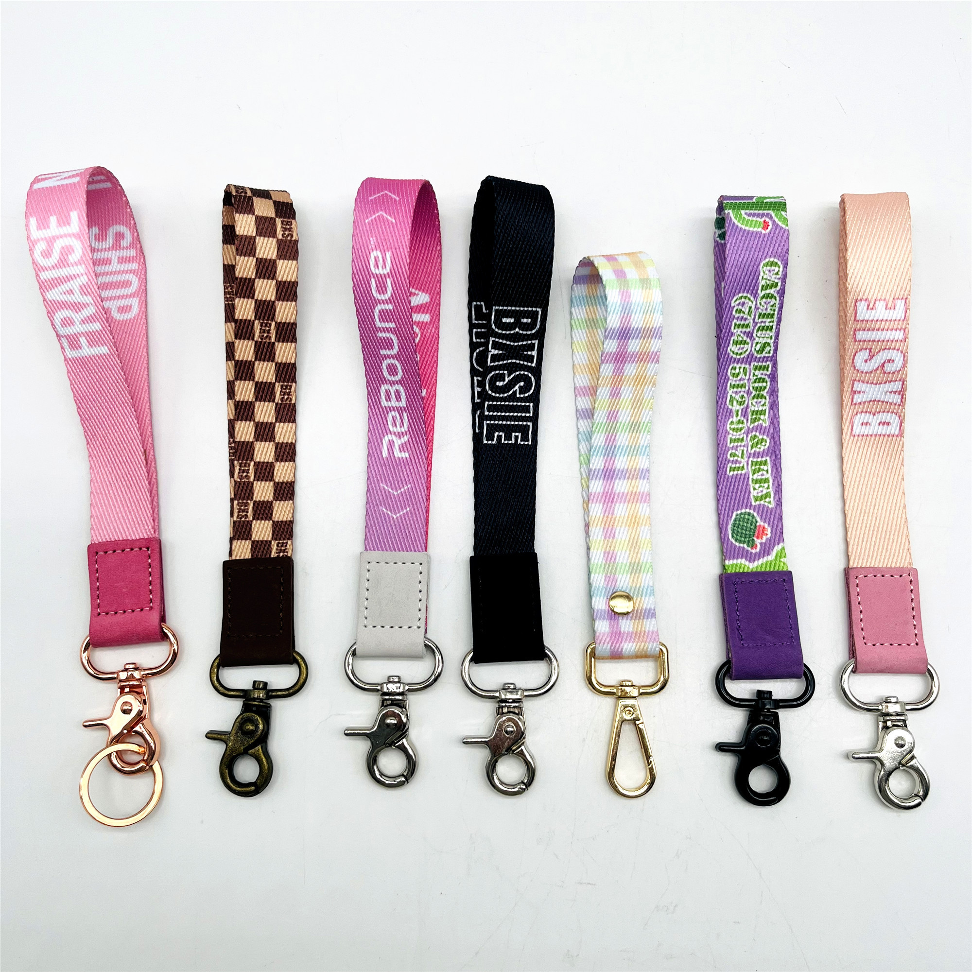 BSBH New Arrival Outdoor Durable Leather Keychain Wristlet Custom Lanyard Car Keychain for Backpack