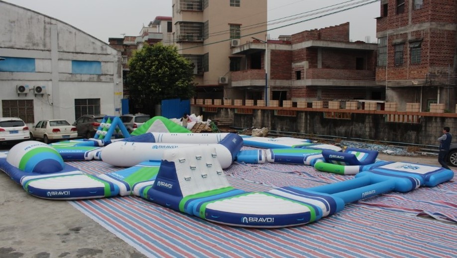 Factory Price Custom White Tallest Inflatable Aqua Park/ Large Inflatable Aquapark waterpark/ Floating water park for sale