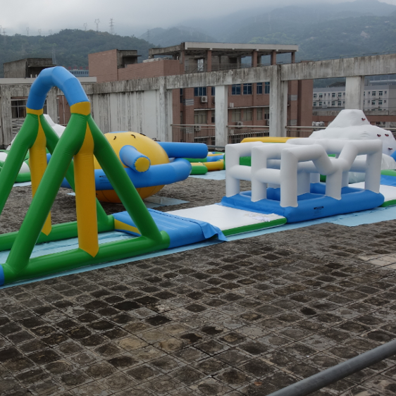 Top Sale! Customized Waterpark Inflatable Water Park Equipment High Quality Floating Inflatable Aqua Park