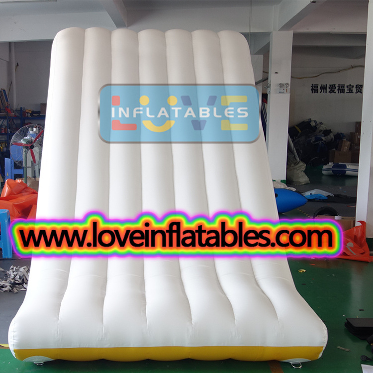 floating inflatable outdoor water slide / boat dock slide for water games