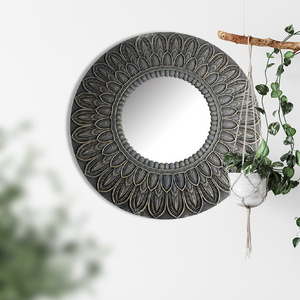 Shabby Chic Style Wall Decoration Mirror - Engrave Round Wood Mirror Frame with Mystery Mat in Black and Antique Gold